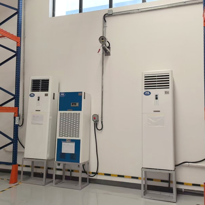 出口越南的英騰防爆除濕機、防爆空調 油庫噴使用
